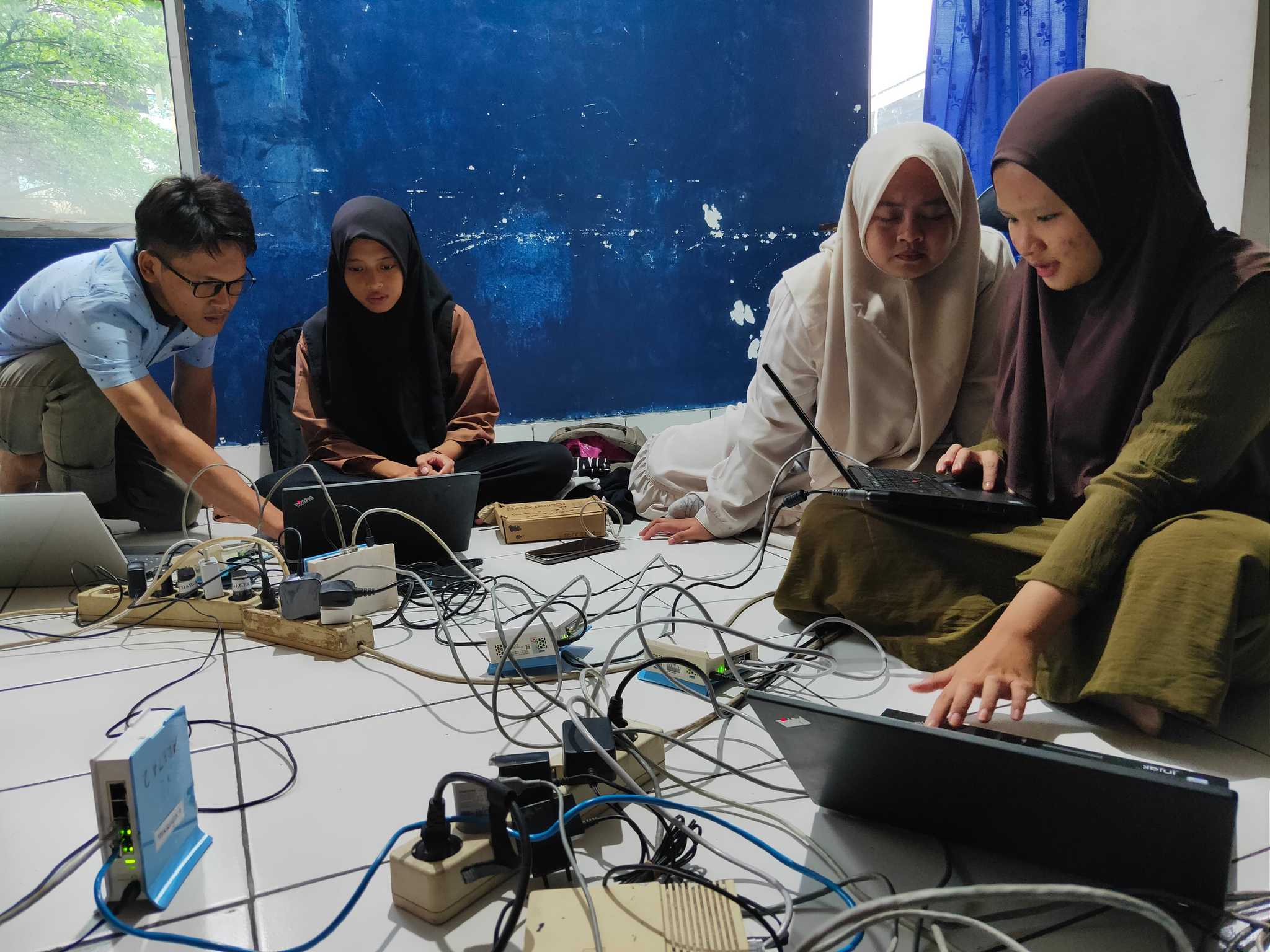 Kampus Full Praktik