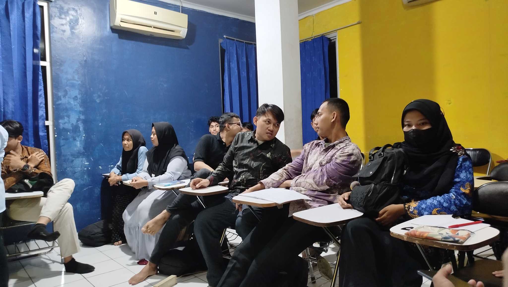 Kampus Full Praktik