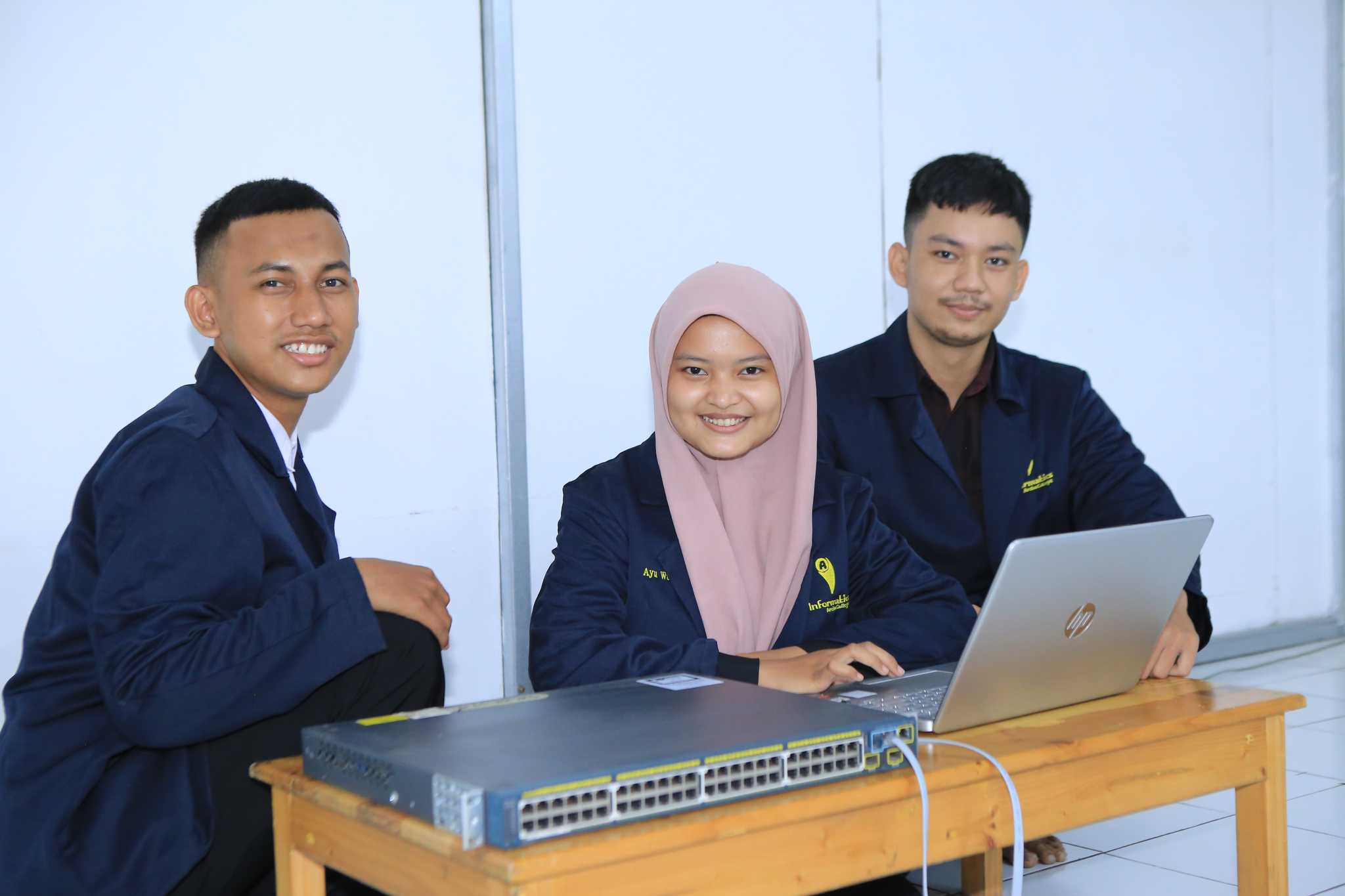 Kampus Full Praktik